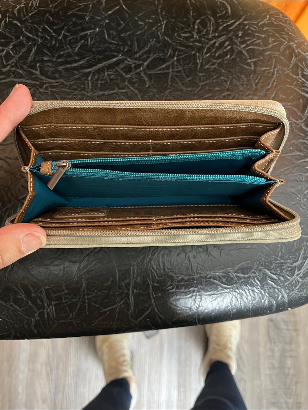 Ivory Embossed Wallet with Rhinestone Accents - Picture 4 of 7